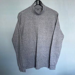 Uniqlo turtle neck L